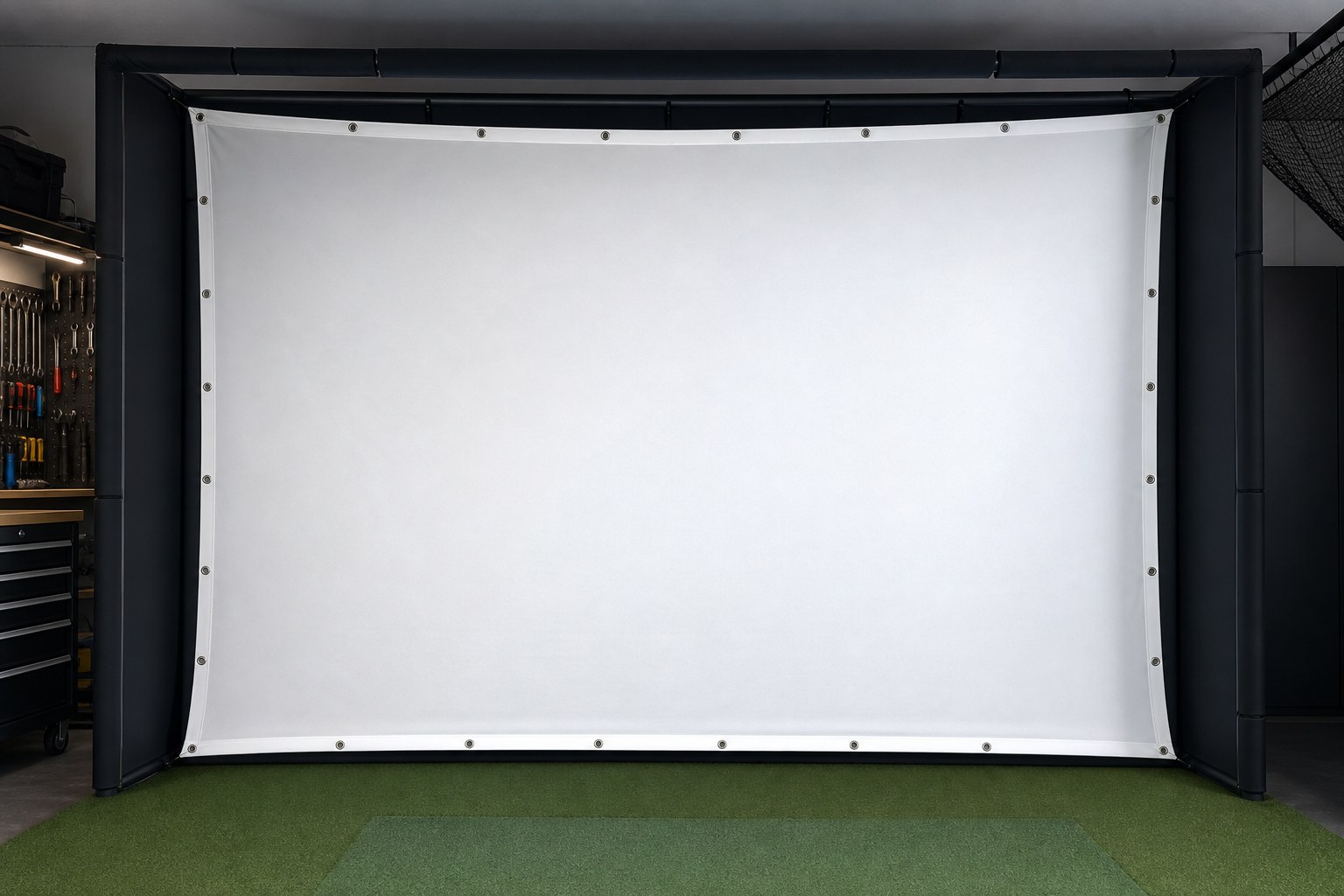 BASIC GSK PRO Impact Screen mit Gurtband und regelmäßig angeordneten Befestigungsösen