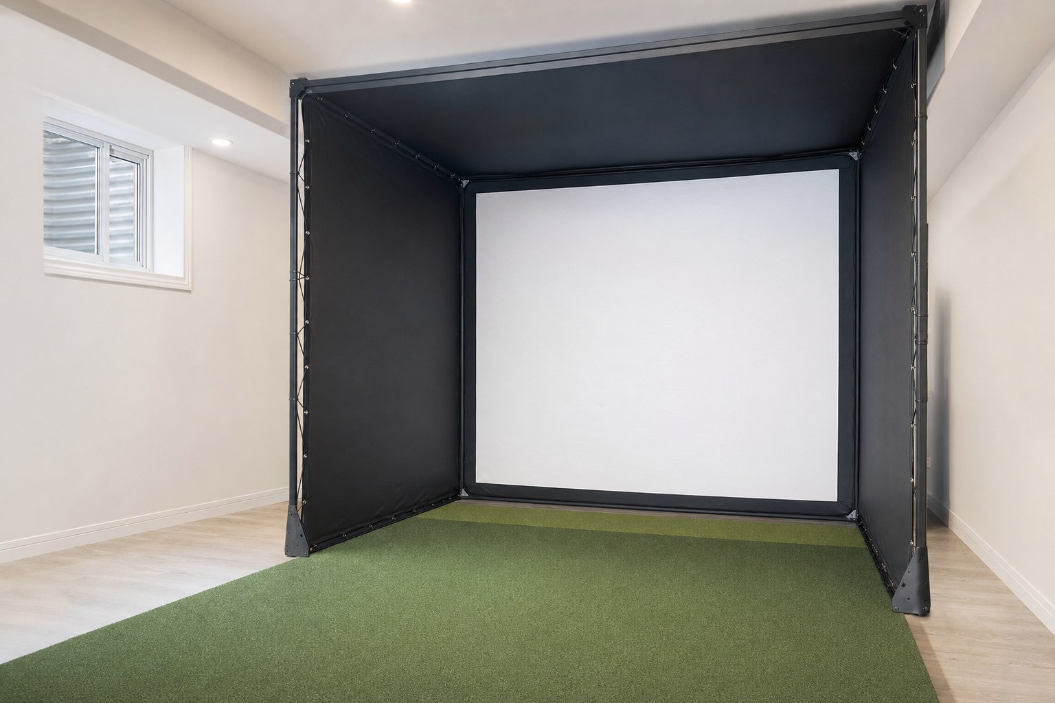 GSK ELITE COMPACT Golf Simulator Enclosure in einem kompakten Kellerraum